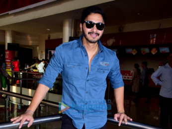 Shreyas Talpade hosts the screening of 'Golmaal Again' for the children of Tata Memorial Hospital