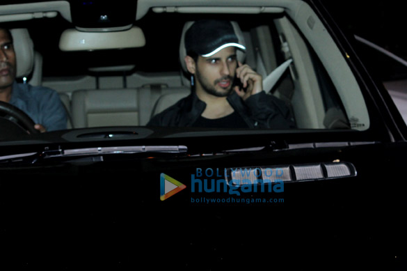 sidharth malhotra spotted at a dance class in bandra 6