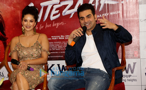 sunny leone and arbaaz khan at a press meet for tera intezaar 1 5