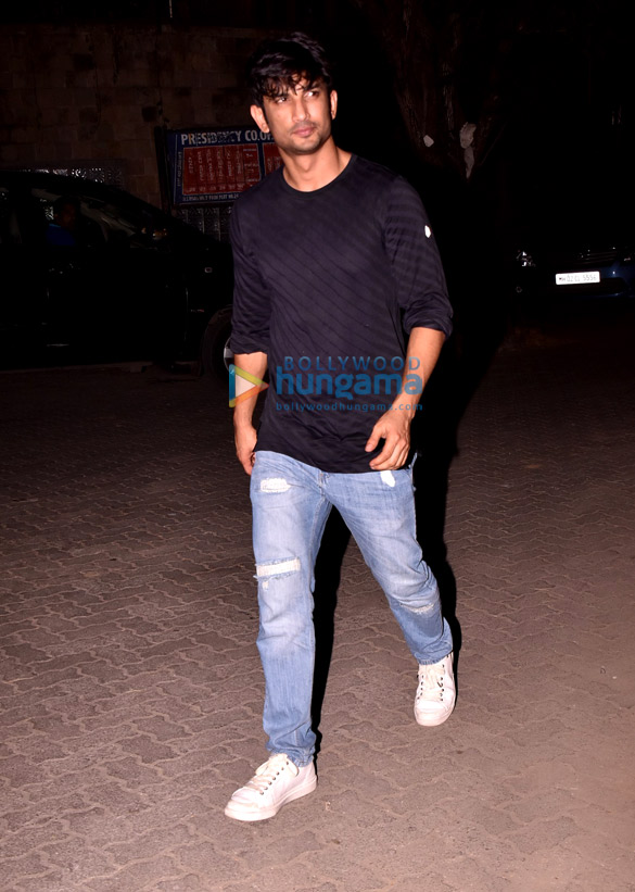 sushant singh rajput snapped in bandra 3 2