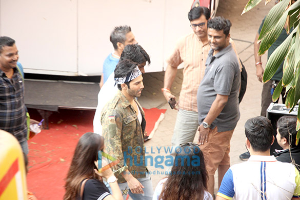 varun dhawan spotted at mehboob studio in bandra 6