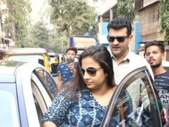 Vidya Balan and Siddharth Roy Kapur spotted at Indigo