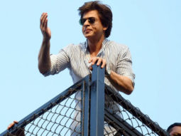 WOW! This is how Shah Rukh Khan celebrated his 52nd birthday today