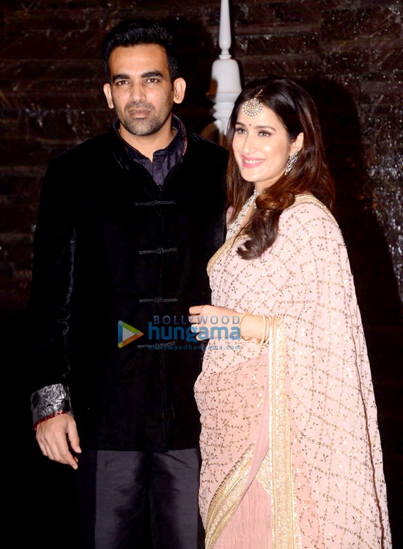 zaheer khan and sagarika ghatges wedding bash 5
