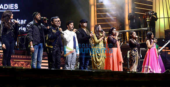 a r rahman snapped performing at his concert 1