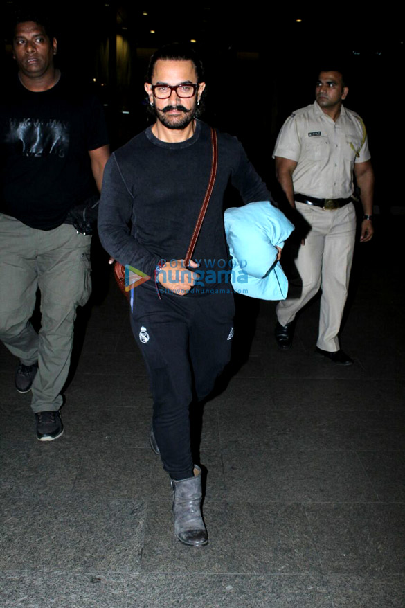 aamir khan arrived back from bangkok 1