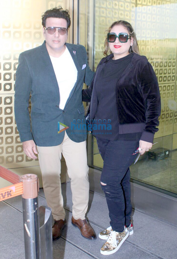 ajay devgn arbaaz khan and others snapped at the airport 1