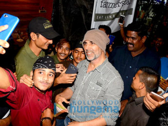 Akshay Kumar and Twinkle Khanna spotted at Farmers Café, Bandra