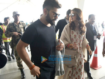 Anushka Sharma and Virat Kohli spotted at Delhi airport