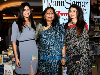 Bhagyashree, Aahana Kumra, Abha Singh and Faye Dsouza at 'Stree Dasha Aur Disha' book launch