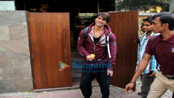 Bipasha Basu and Karan Singh Grover spotted at Indigo