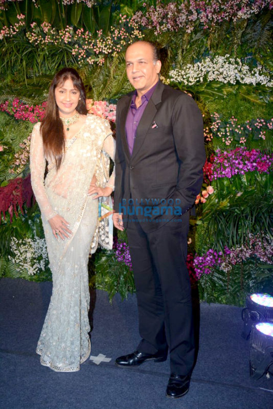 celebs grace anushka sharma virat kohlis mumbai reception 66