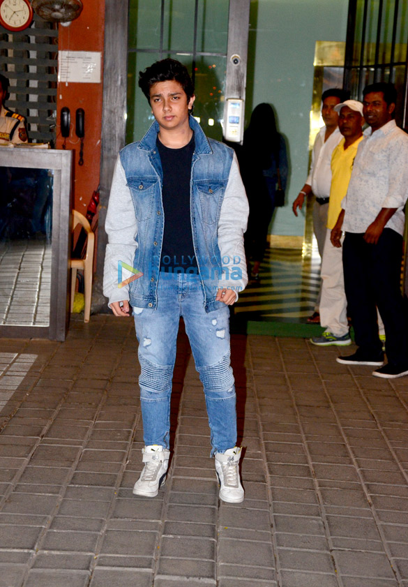 celebs grace at arpita khans christmas bash 12