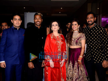 Celebs grace Krunal Pandya and Pankhuri Sharma's wedding reception