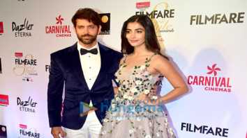 Celebs grace the Filmfare Glamour and Style Awards 2017