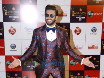 Celebs grace the red carpet of Zee Cine Awards 2018