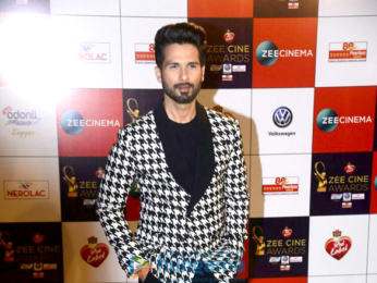 Celebs grace the red carpet of Zee Cine Awards 2018