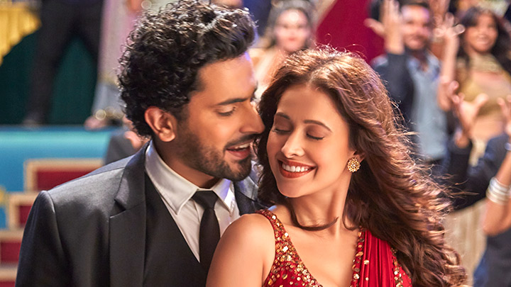 Dil Chori (Sonu Ke Titu Ki Sweety) Dil Chori (Sonu Ke Titu Ki Sweety)