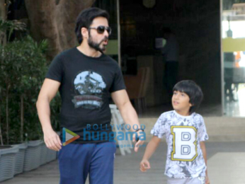 Emraan Hashmi snapped at Otter's Club