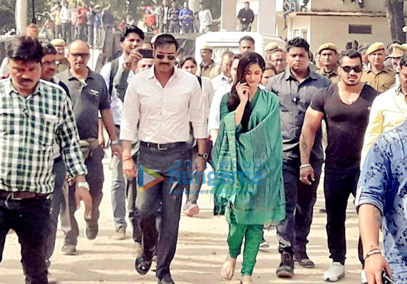 FIRST LOOK A lean Ajay Devgn and demure Ileana D’Cruz shoot for Raid