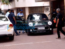 Hrithik Roshan snapped with family for lunch