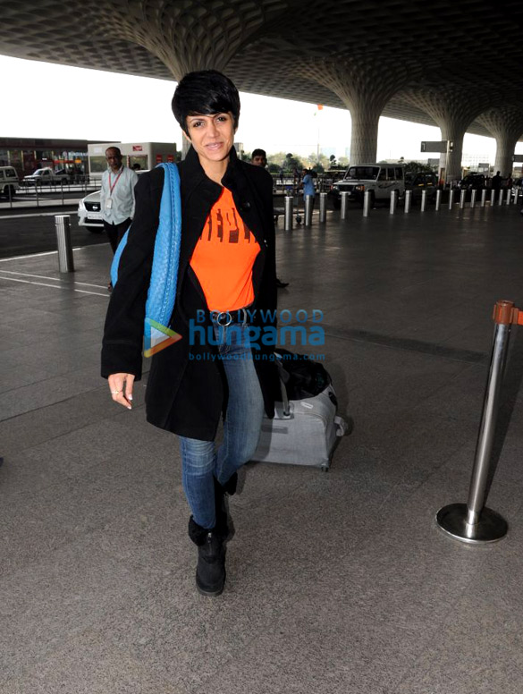 jacqueline fernandez raveena tandon and others snapped at the airport 6