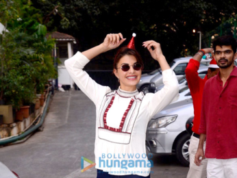Jacqueline Fernandez hosts Christmas bash