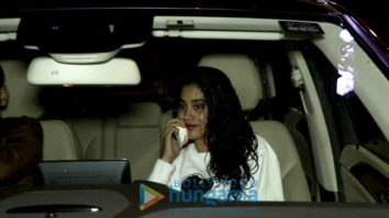 Janhvi Kapoor snapped in Juhu