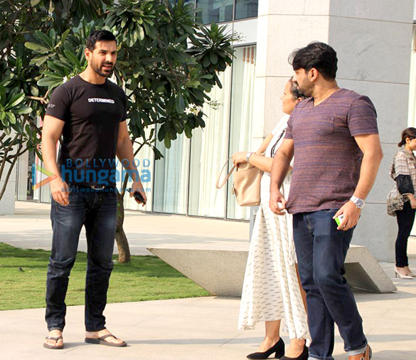 john abraham spotted at bkc 1