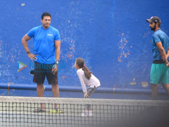 Mahesh Bhupathi snapped with daughter