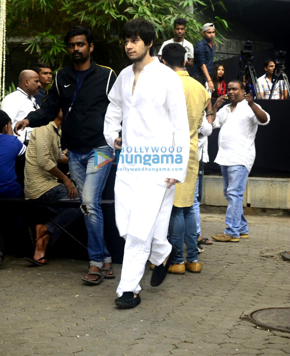 members of bollywood fraternity attend shashi kapoors chautha 11