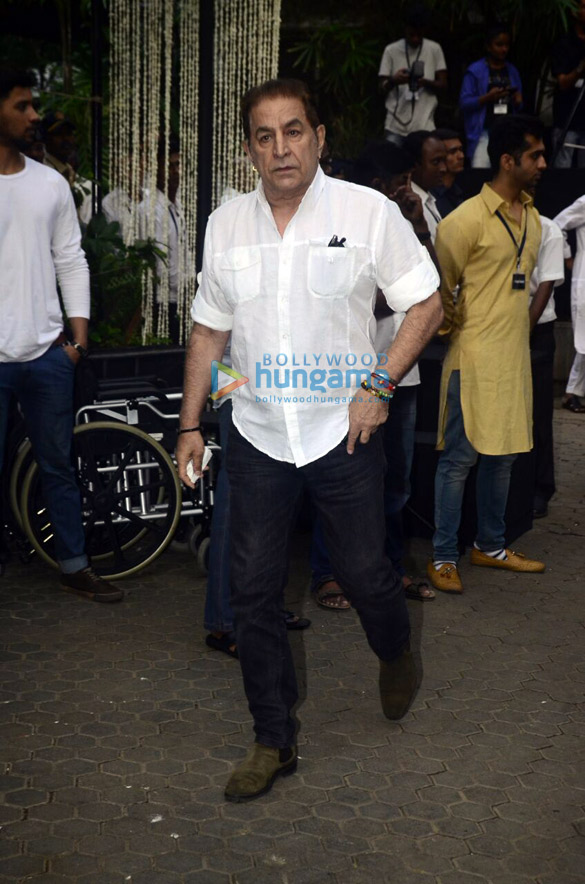 members of bollywood fraternity attend shashi kapoors chautha11 3