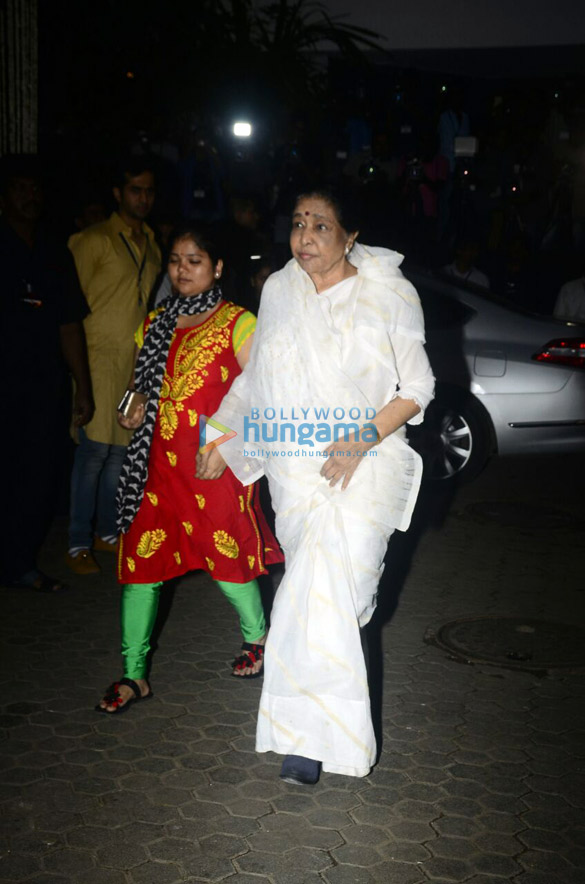 members of bollywood fraternity attend shashi kapoors chautha6 2