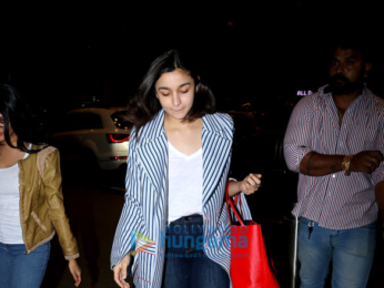 Priyanka Chopra and Alia Bhatt at the airport at night