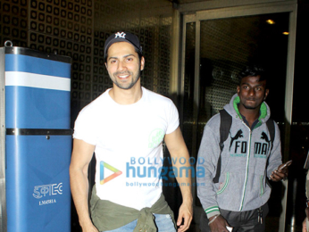 Ranbir Kapoor, Varun Dhawan and others snapped at the airport at night
