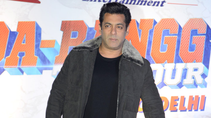 Salman Khan CONFIRMS Dabangg 3 & REVEALS Prabhu Deva Will Direct It