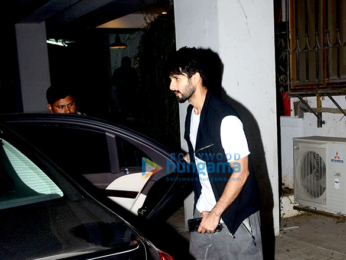Shahid Kapoor spotted at Maddock office in Bandra