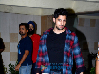 Sidharth Malhotra, Karan Johar, Kiara Advani and Neha Dhupia spotted at Bandra