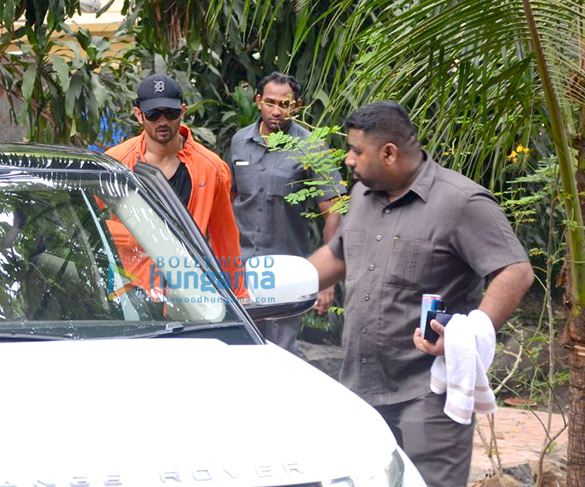 sushant singh rajput snapped in bandra 3 3