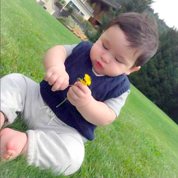 Taimur Turns 1 22 Times Taimur Ali Khan's cutest moments stole the limelight from his star parents! (12)