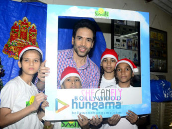 Tusshar Kapoor celebrates his birthday with children's from Smile Foundation