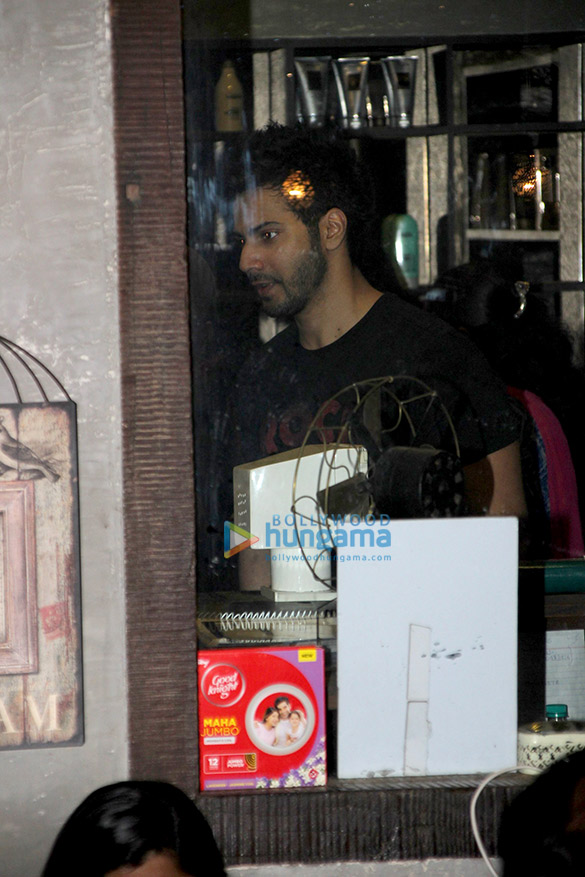 varun dhawan snapped at allim hakims 1