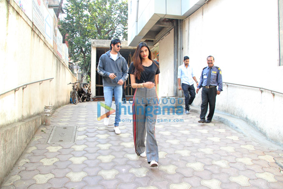 aahan shetty and athiya shetty spotted at a clinic 6