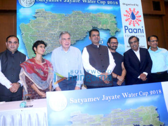 Aamir Khan attends Paani Foundation event