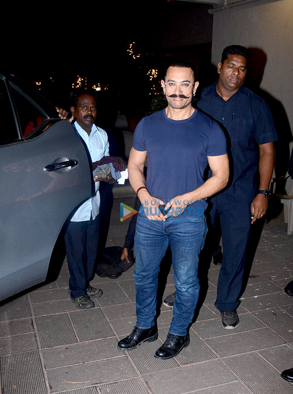 aamir khan snapped in bandra 2 2