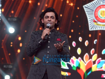 Aamir Khan, Shah Rukh Khan, Amitabh Bachchan, Deepika Padukone and others grace ‘Umang 2018'