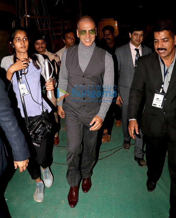 aamir shah rukh amitabh deepika grace umang 2018 26