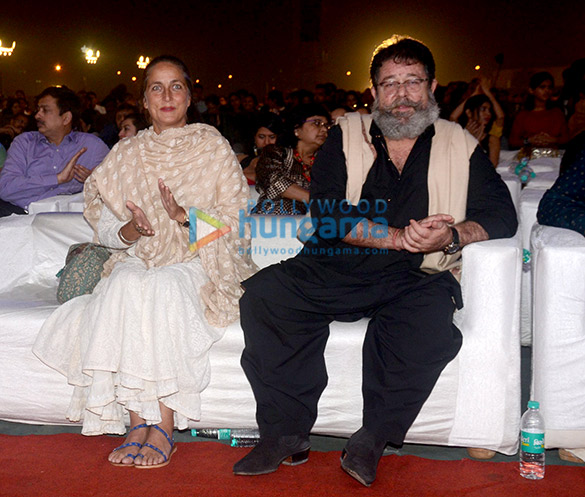 aamir shah rukh amitabh deepika grace umang 2018 36