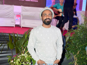 Akshay Kumar and Remo DSouza snapped attending the Versova festival