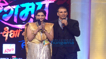 Akshay Kumar and Sonam Kapoor promote ‘Pad Man’ on the sets of Sa Re Ga Ma Pa – Ghe Panga, Kar Danga’